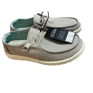 NWT Hey Dude women’s Chambray slip on loafers sz 11 casual classy lightweight